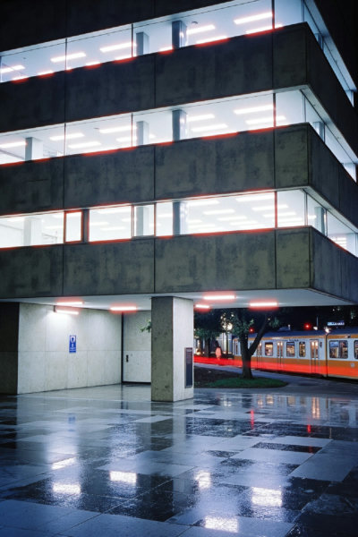 Film Emulation - Halation 35mm (Subtle)